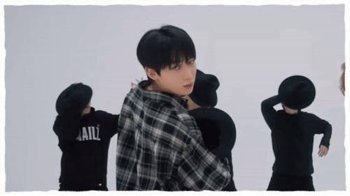 선우 (ENHYPEN) 최근 활동샷