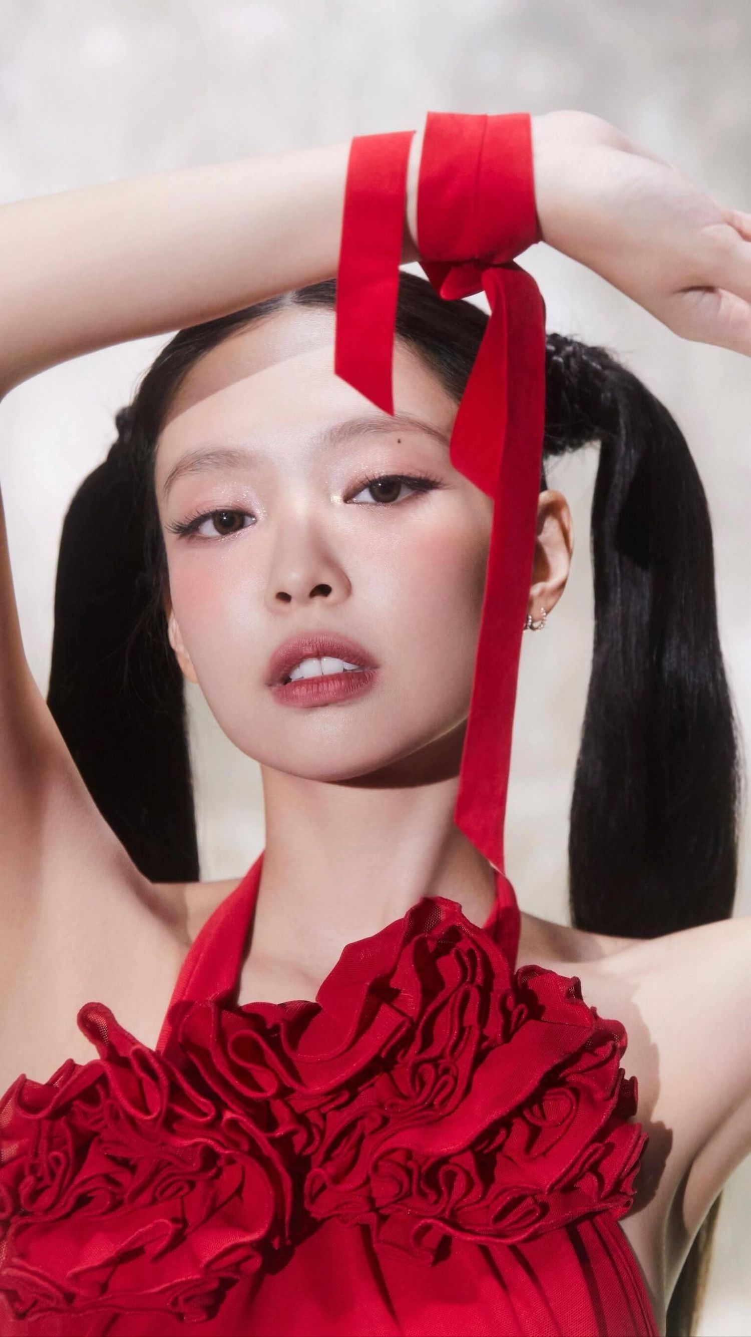 제니 (BLACKPINK)의 비하인드 컷