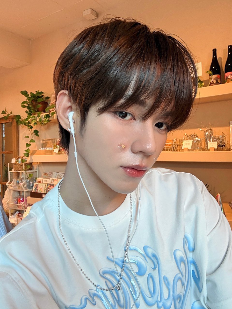 제이엘 (아홉)의 최신 사진