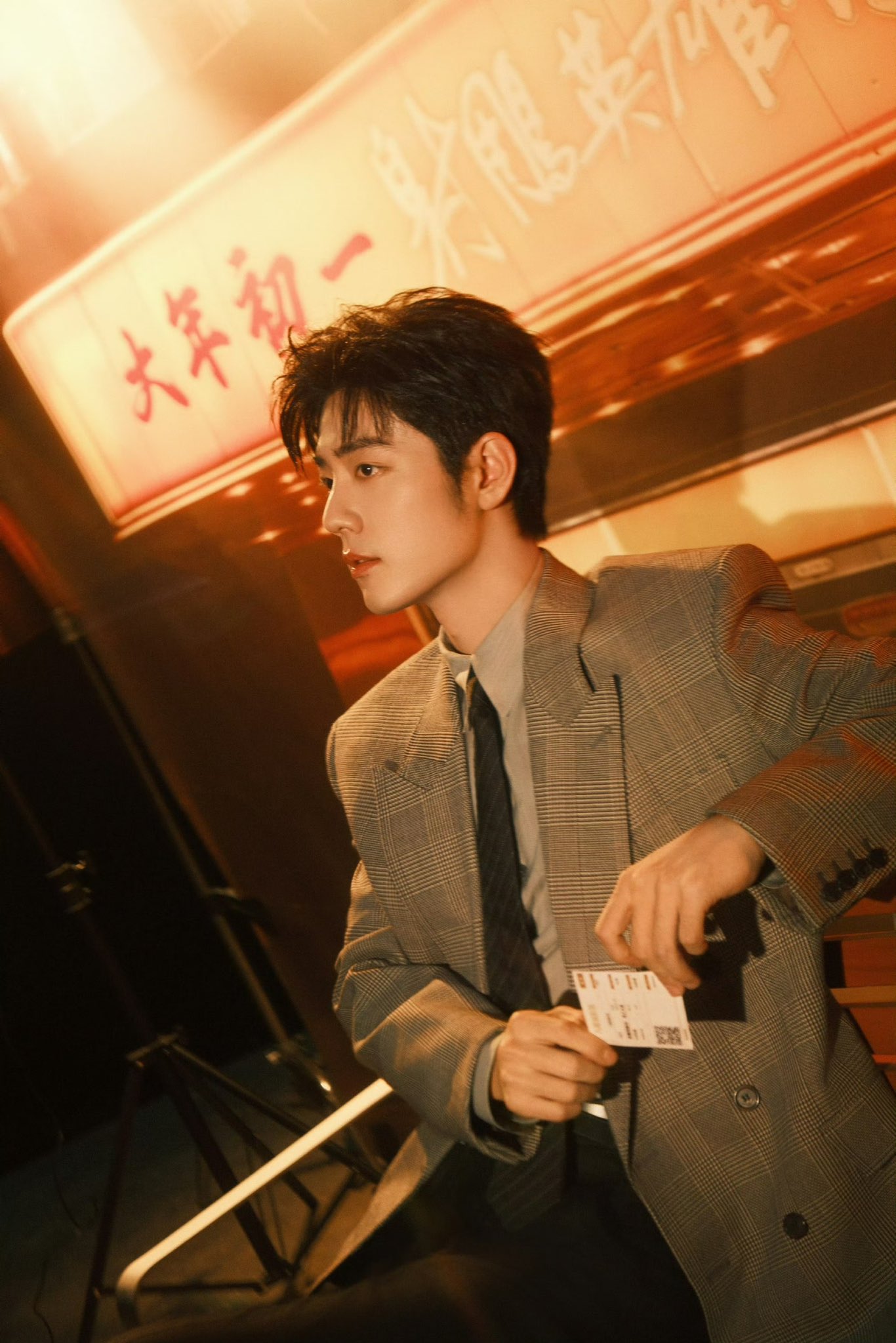 Behind-the-scenes cut of Xiao Zhan