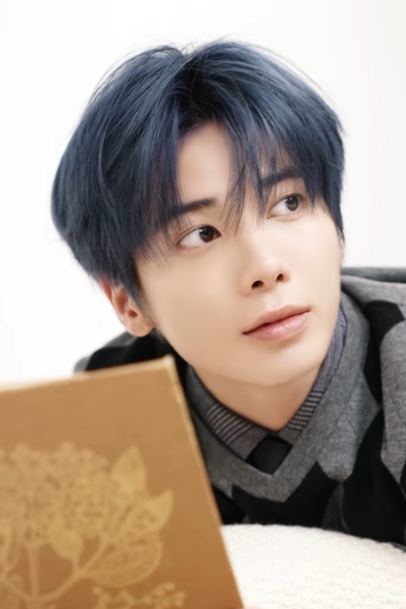 Latest photo of Taehyun (TOMORROW X TOGETHER)