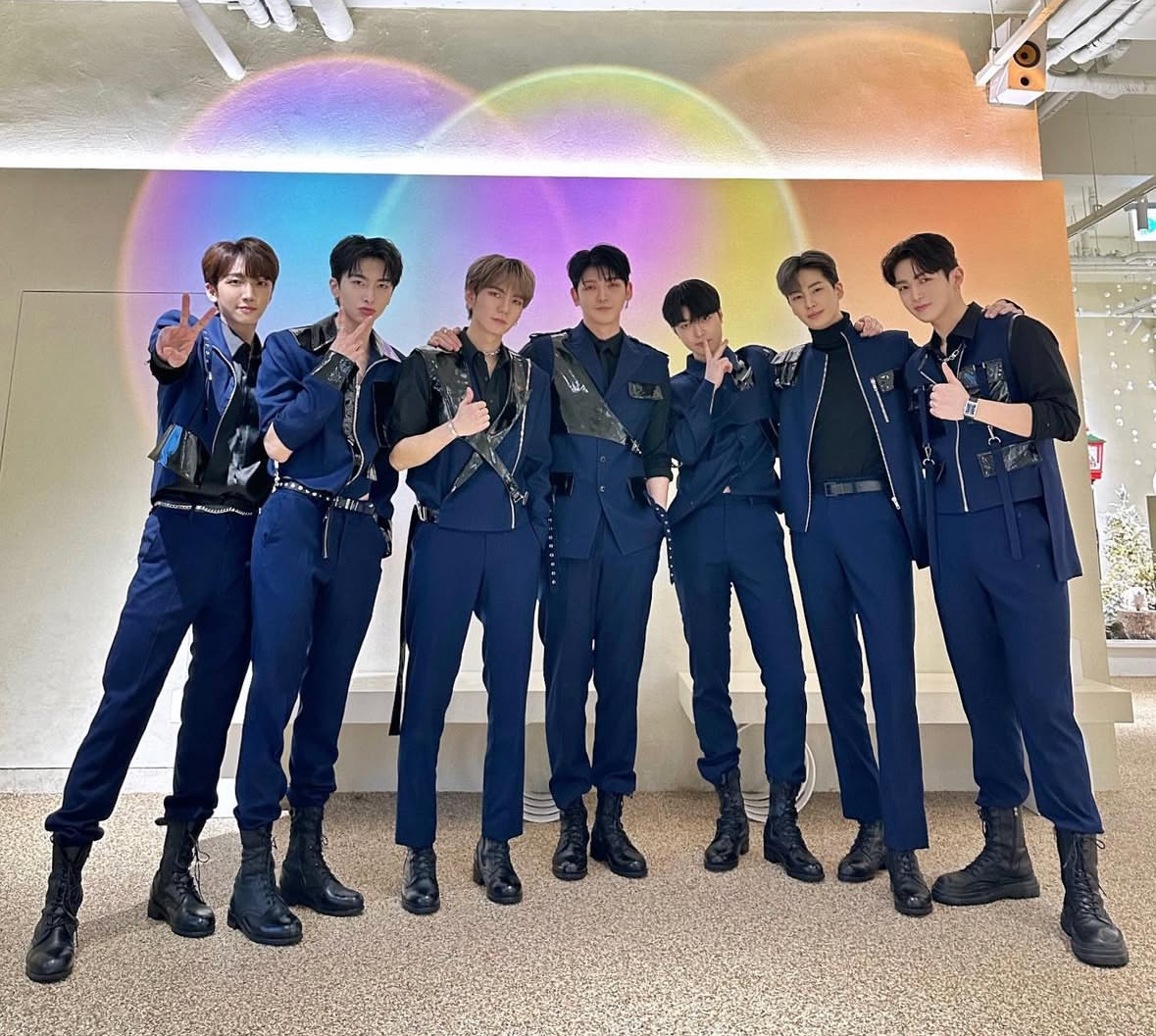 A moment captured by UP10TION's fan