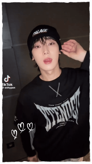 선우 (ENHYPEN)의 비하인드 컷