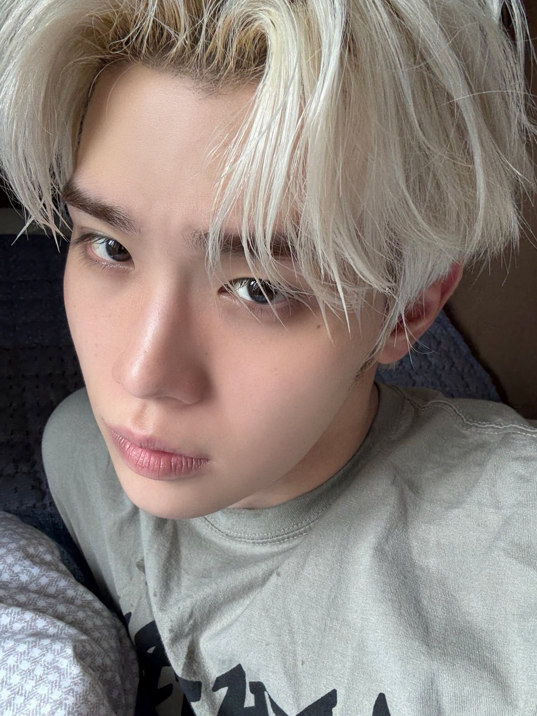 Recent activity shot of Kim Taerae (ZEROBASEONE)