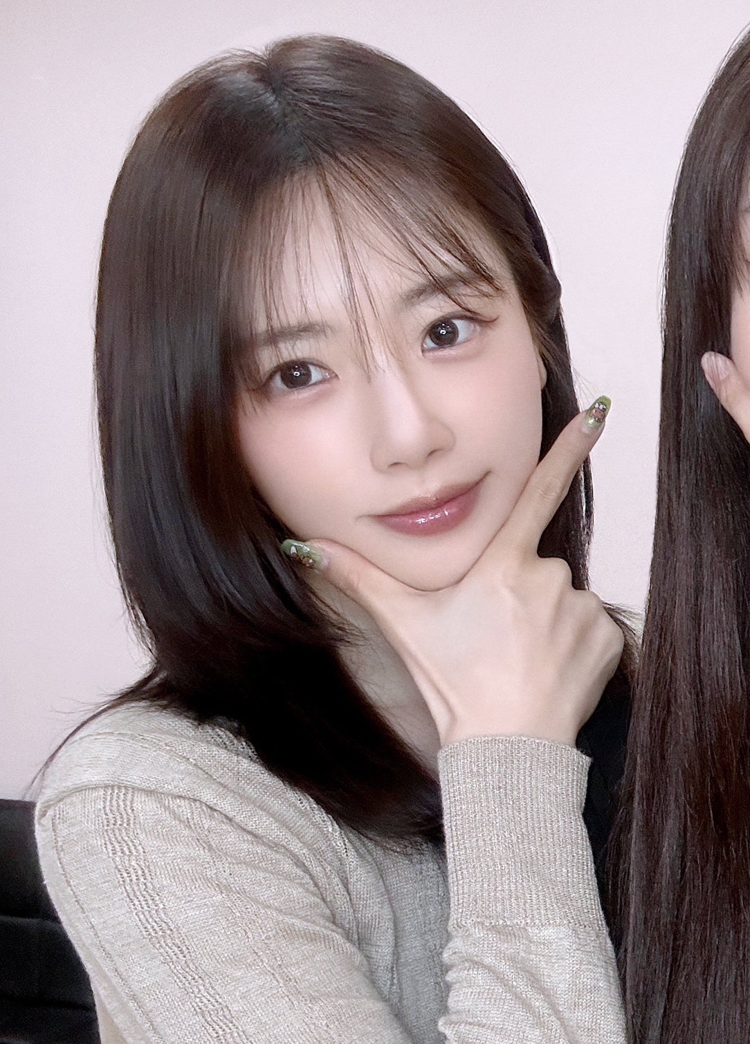 A moment captured by JI U (DREAMCATCHER)'s fan