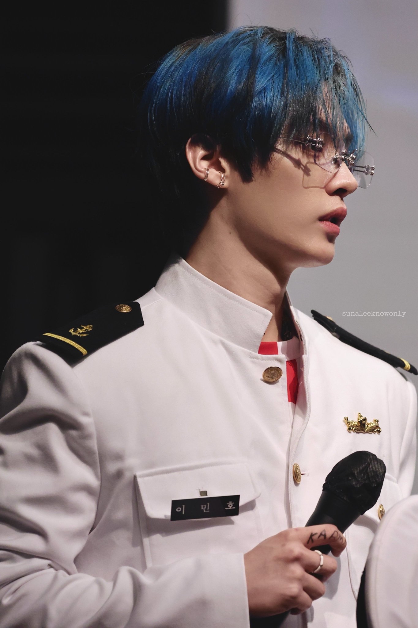 Latest photo of Lee Know (Stray Kids)