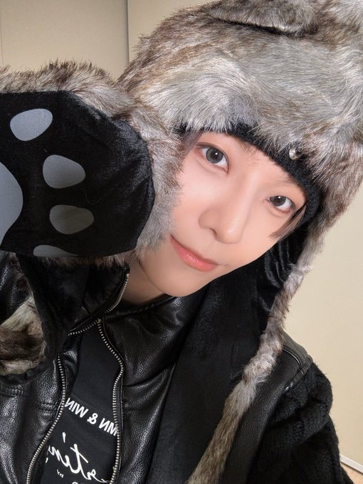 Behind-the-scenes cut of He Xinlong (ALPHA DRIVE ONE)