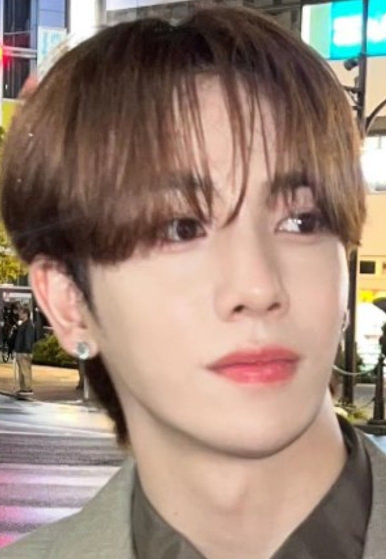 Recent activity shot of KAZUTA (n.SSign)