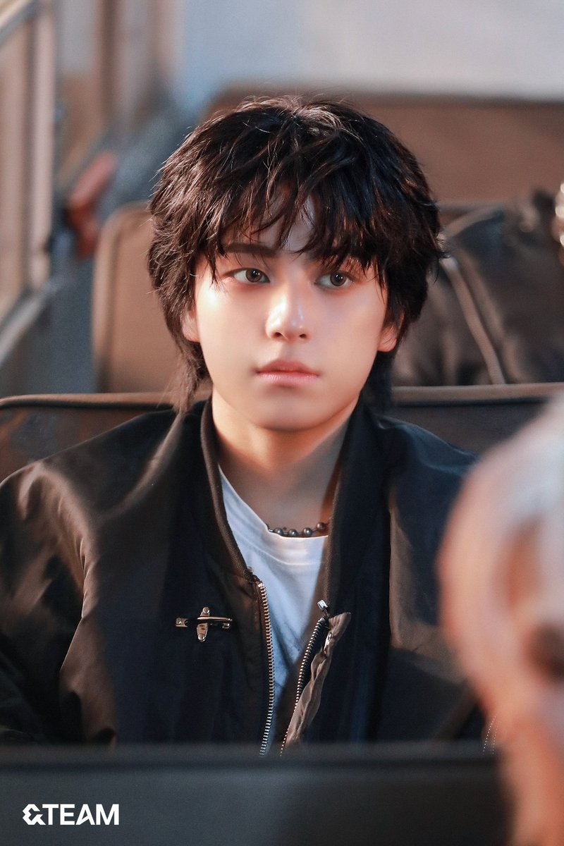 Latest photo of &TEAM