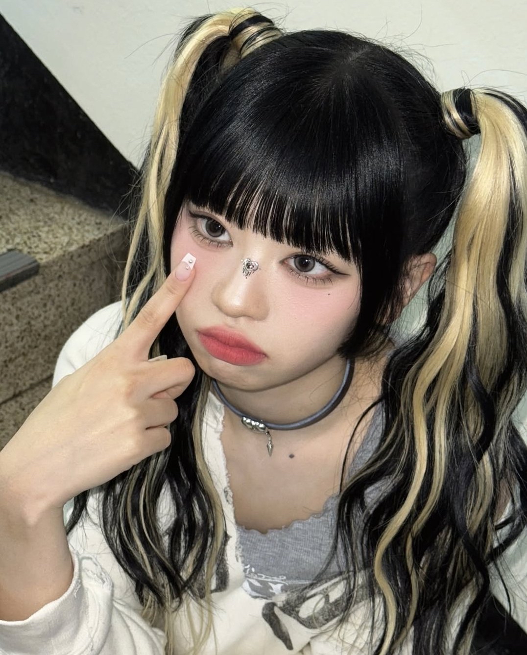Behind-the-scenes cut of Murakami Rinon (ME:I)