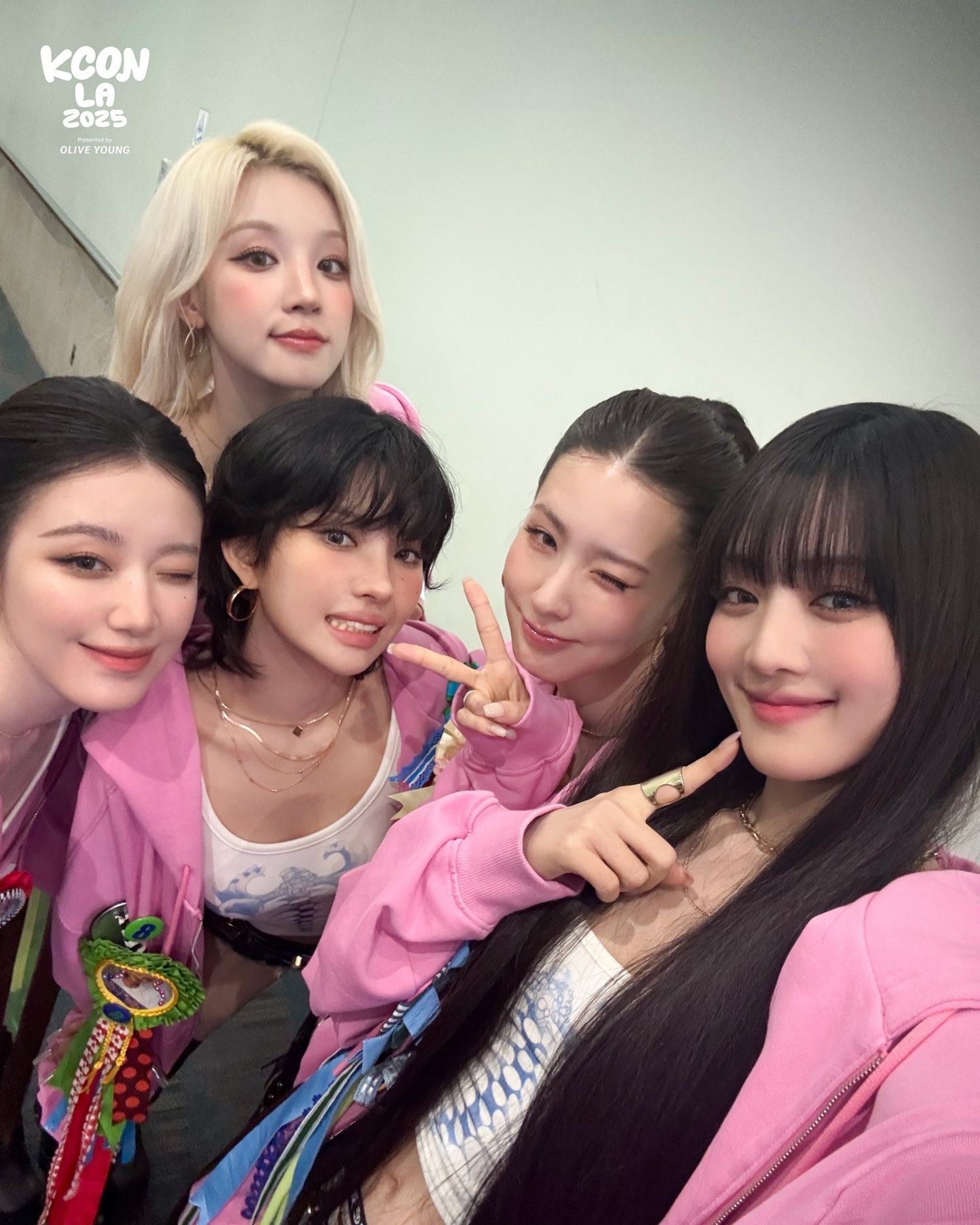 A moment captured by i-dle's fan