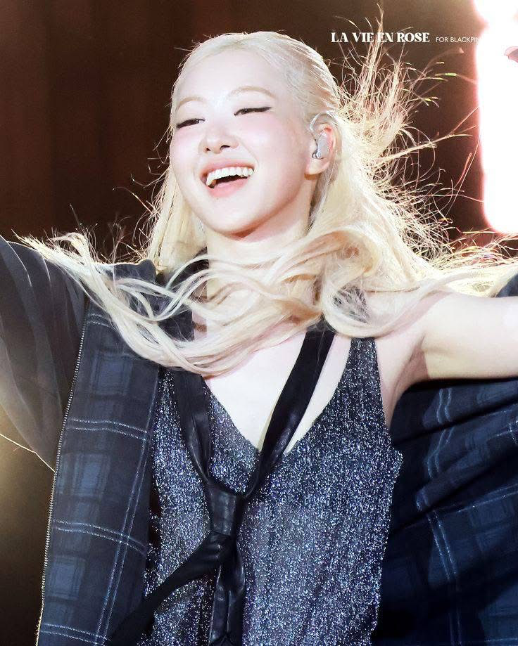 로제 (BLACKPINK) 최근 활동샷