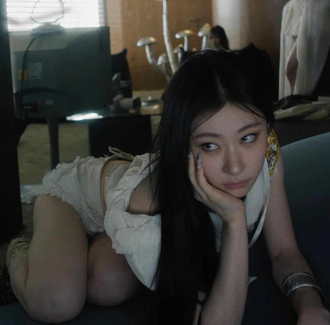 Recent activity shot of Chaeryeong (ITZY)