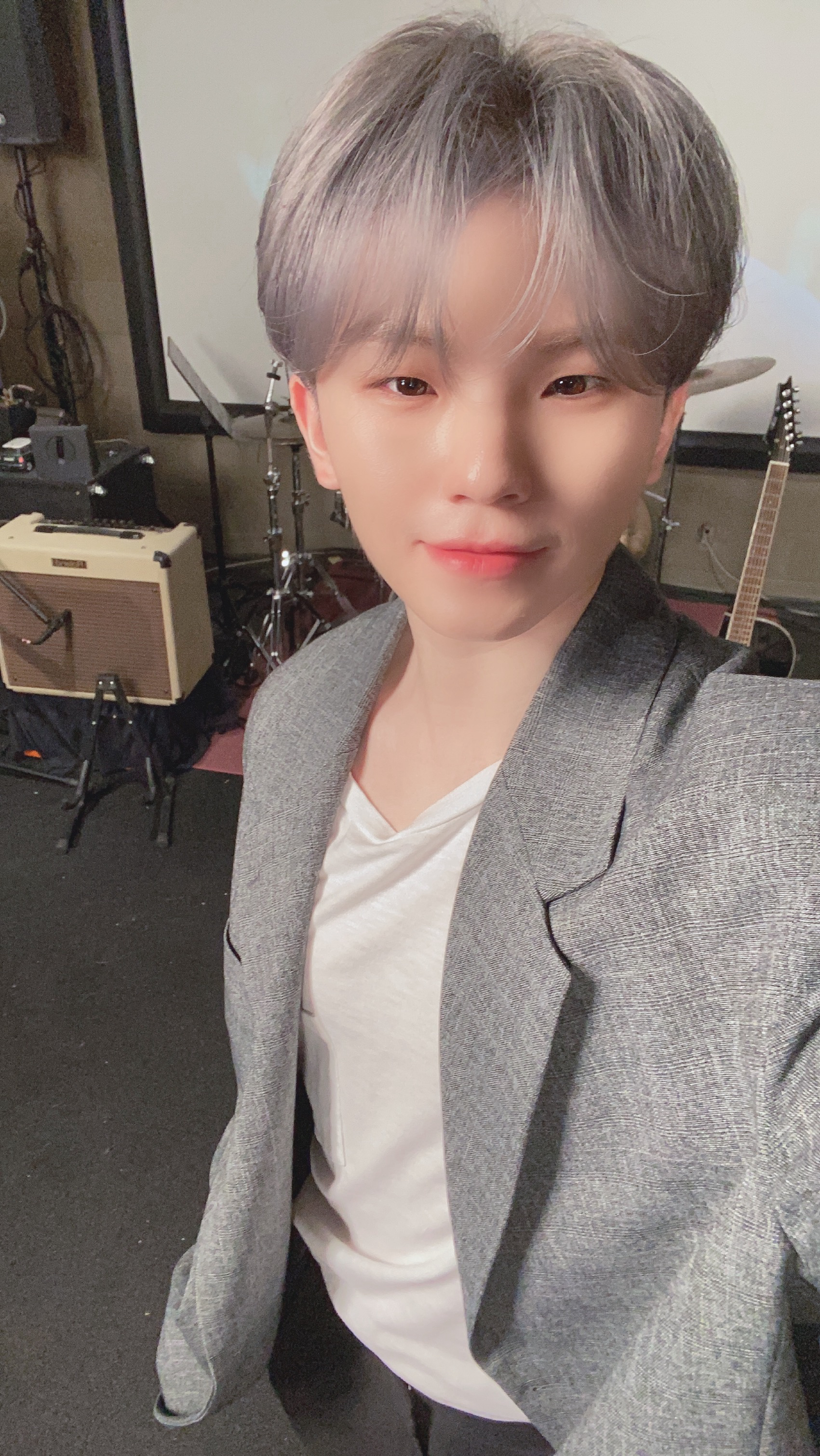 Fan-made special wallpaper for Woozi (SEVENTEEN)