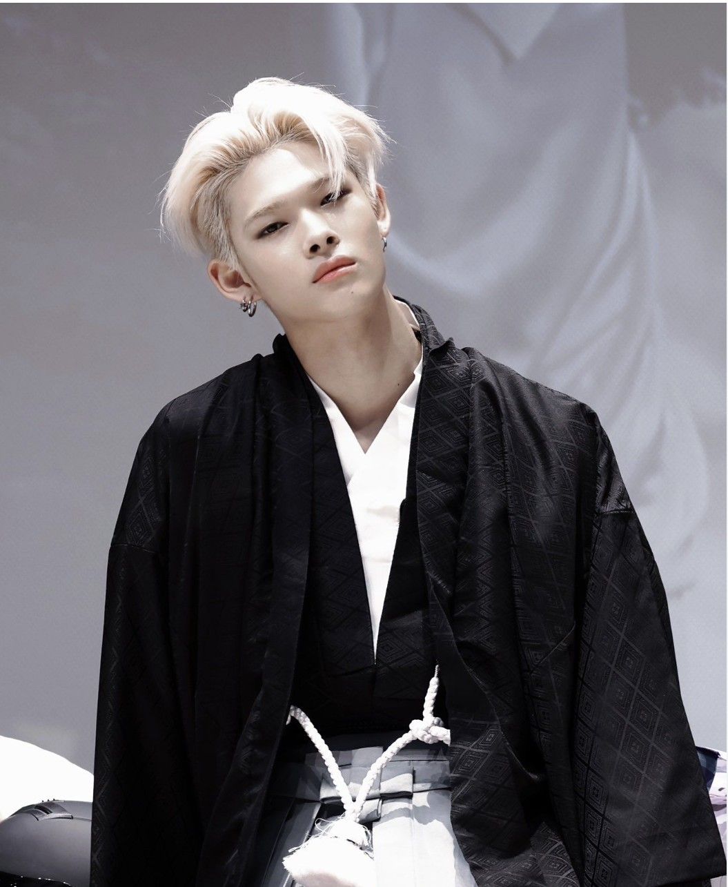 NI-KI (ENHYPEN)的最新照片