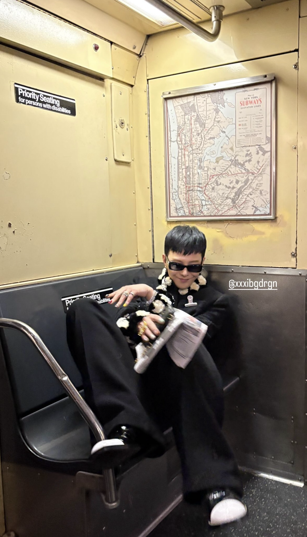 The most beloved wallpaper among G-DRAGON (BIGBANG)'s fans