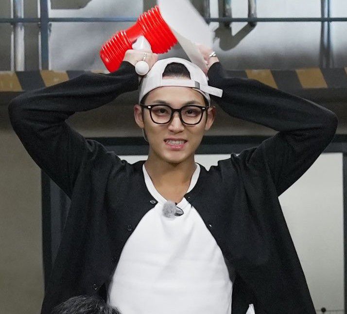 A moment captured by Mingyu (SEVENTEEN)'s fan