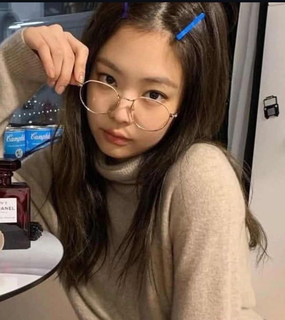 A moment captured by Jennie (BLACKPINK)'s fan