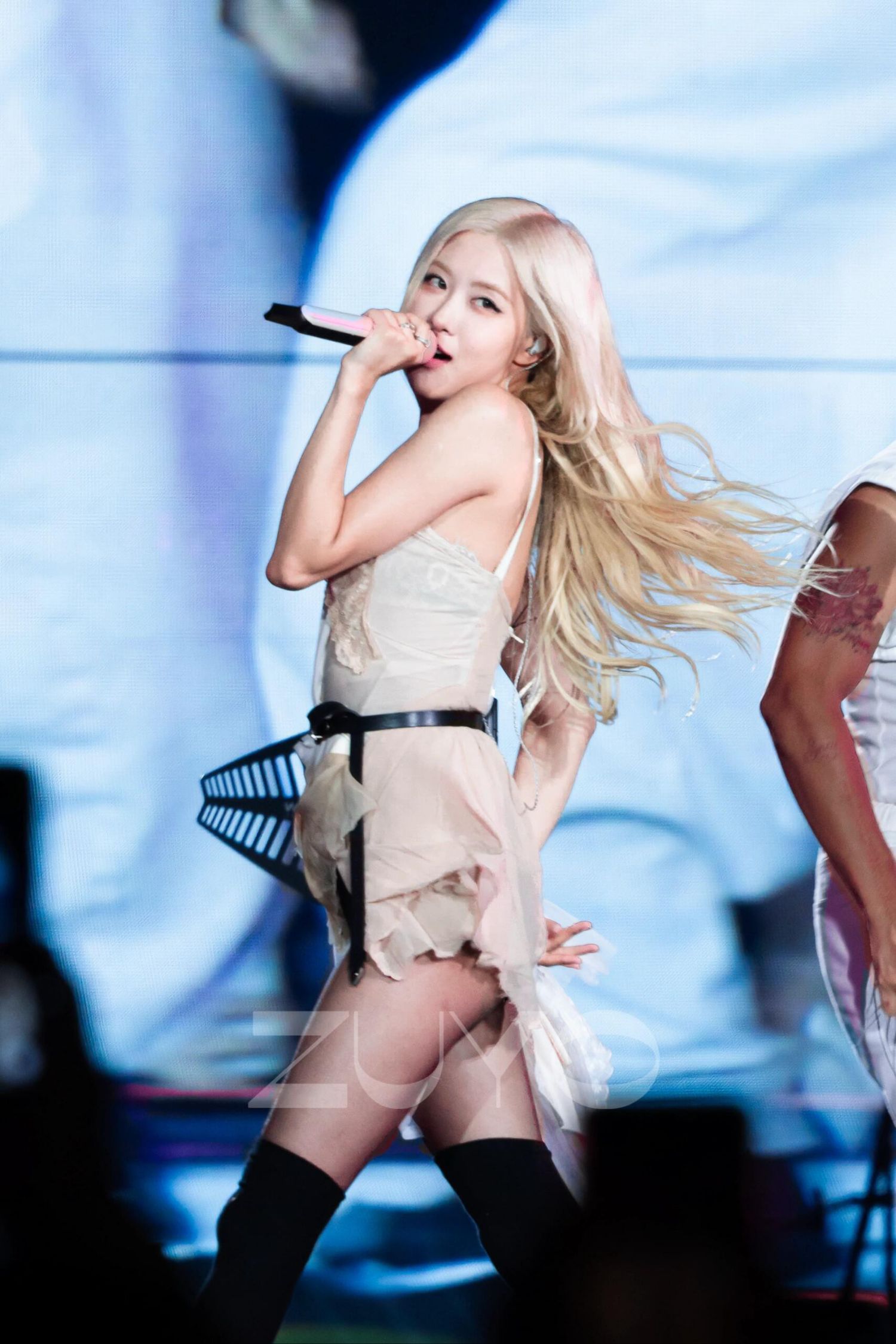 로제 (BLACKPINK) 최근 활동샷