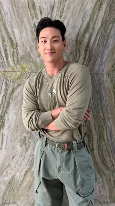 백호의 비하인드 컷