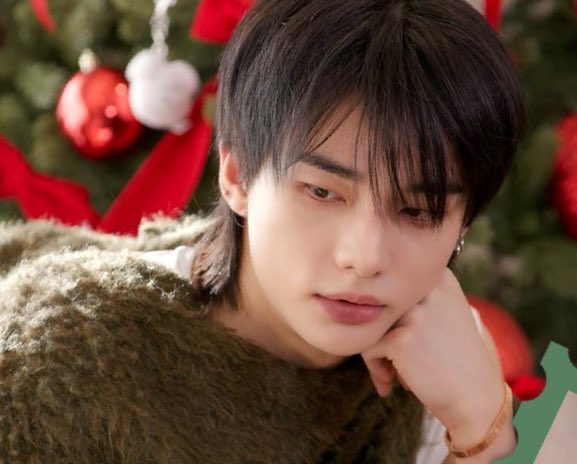 A moment captured by Hyunjin (Stray Kids)'s fan