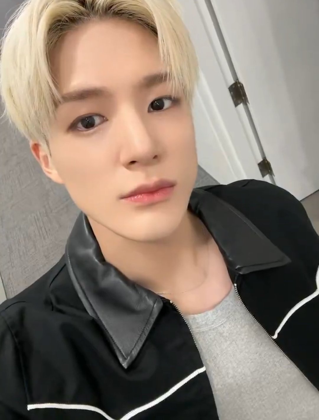 Behind-the-scenes cut of Jeno (NCT DREAM)