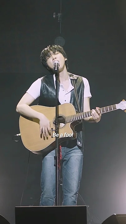 A moment captured by Jeong Sewoon's fan