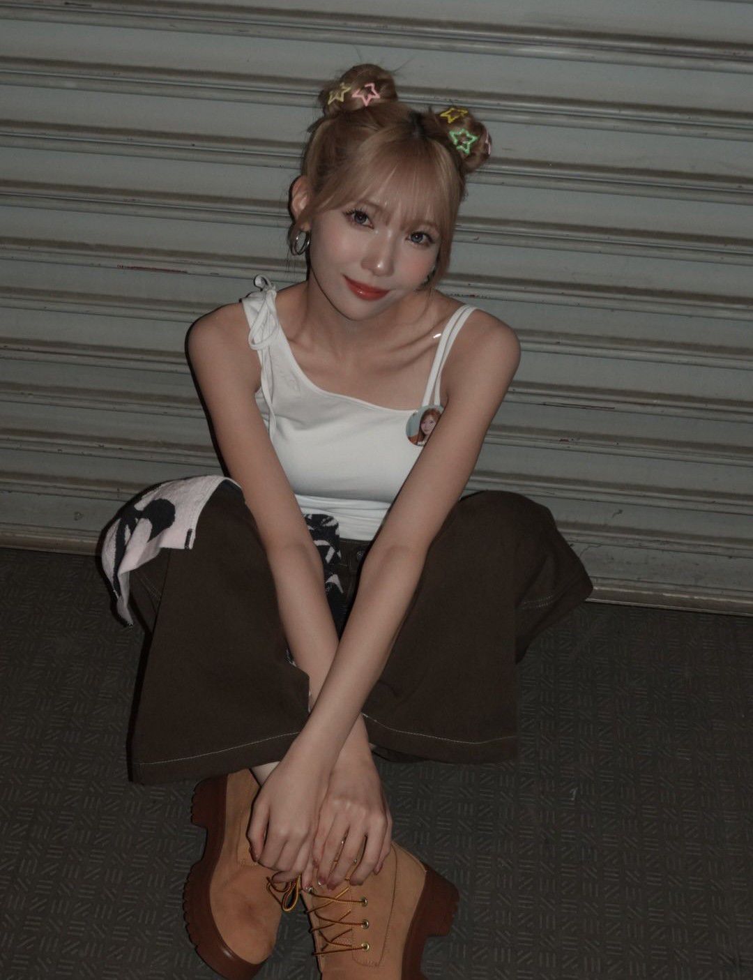 Behind-the-scenes cut of Mayuka (NiziU)