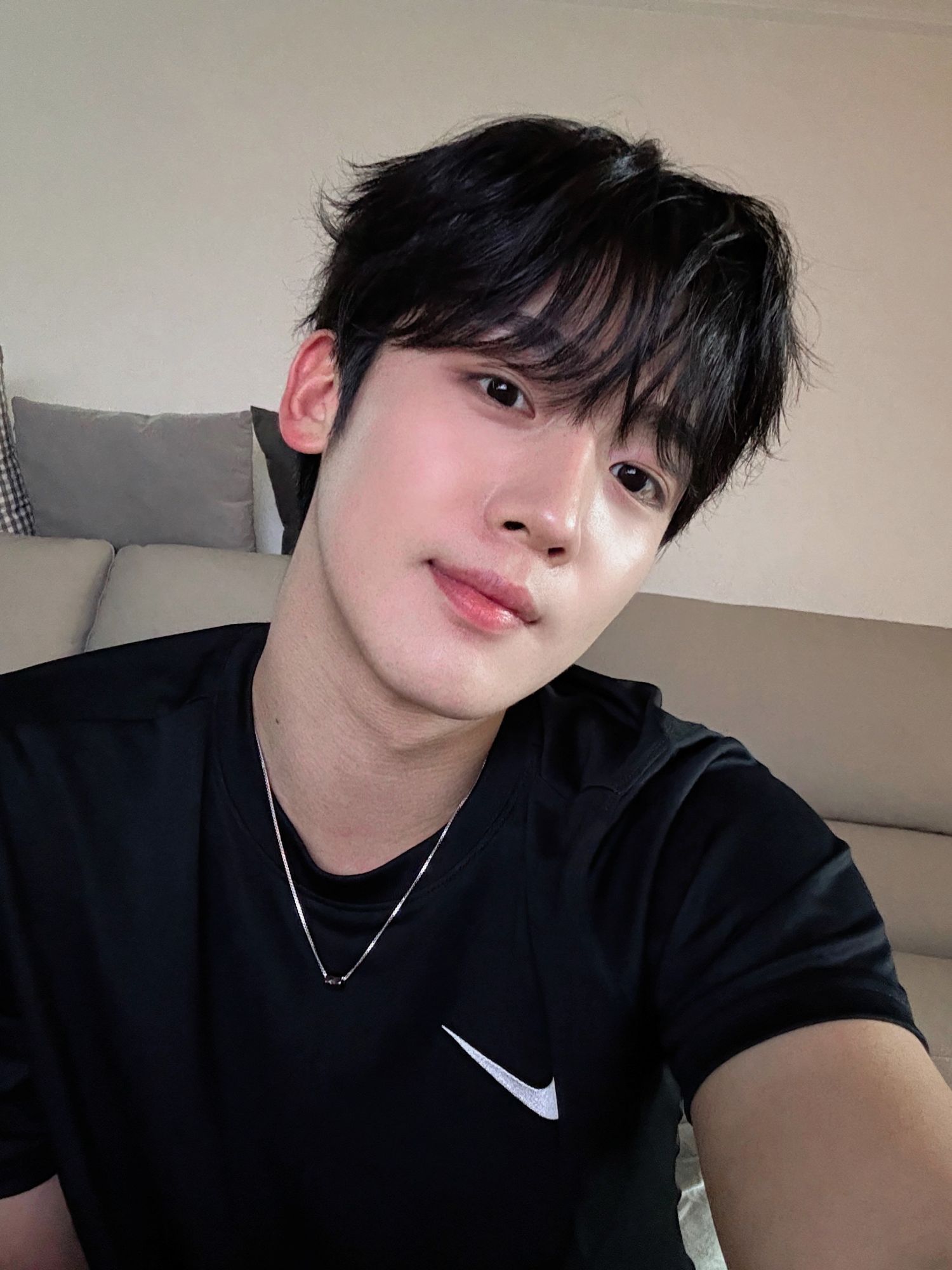 Latest photo of Kim Yohan (WEi)