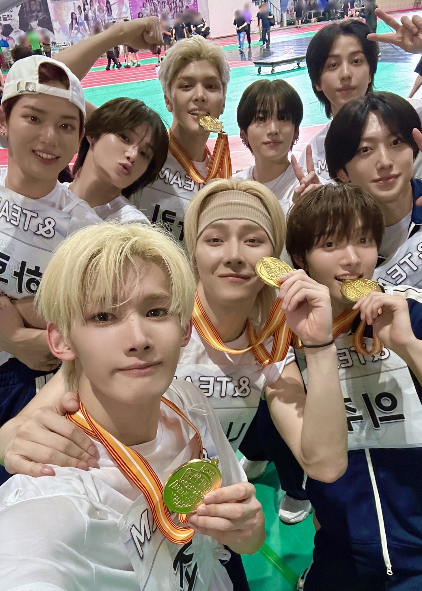 Latest photo of Jo (&TEAM)