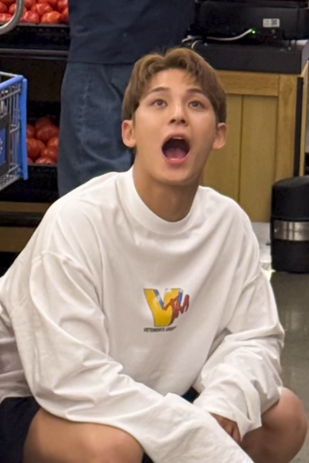 Latest photo of Mingyu (SEVENTEEN)