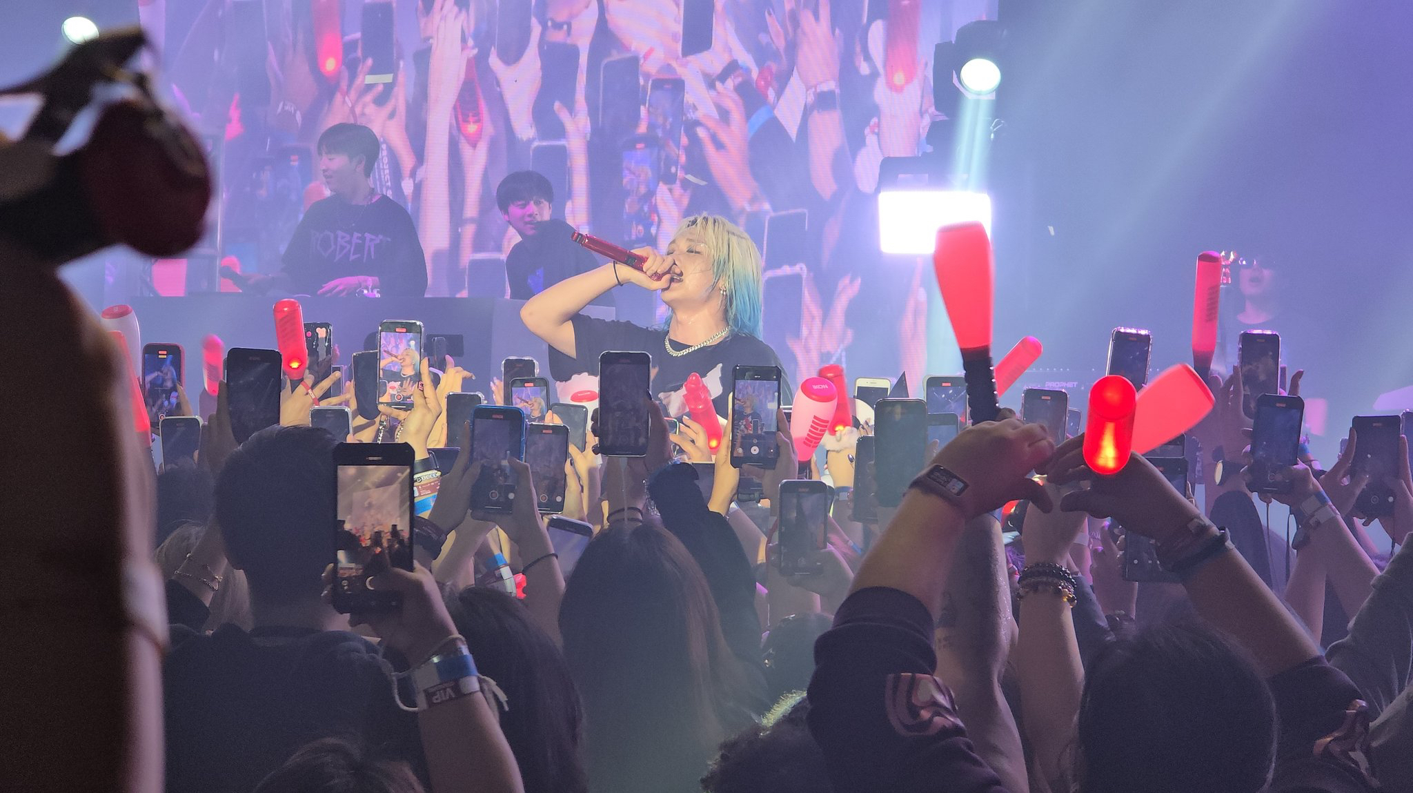 BOBBY (iKON)的最新活動照片