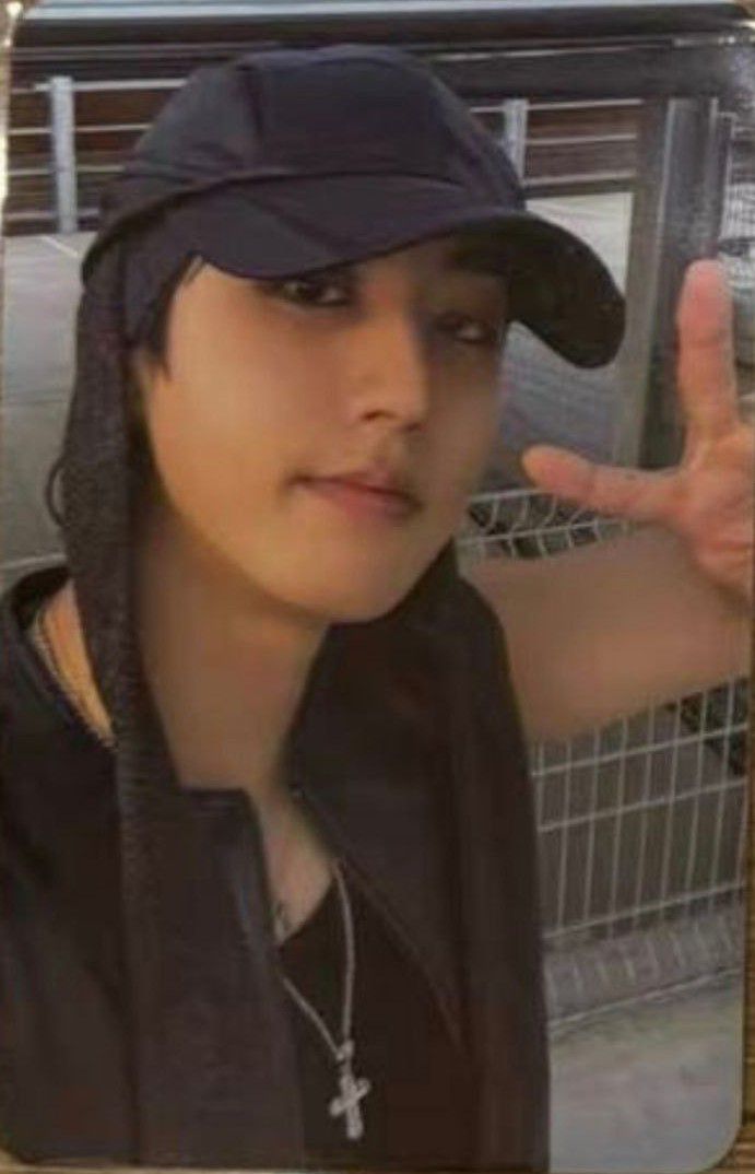 Foto terbaru HAN (Stray Kids)