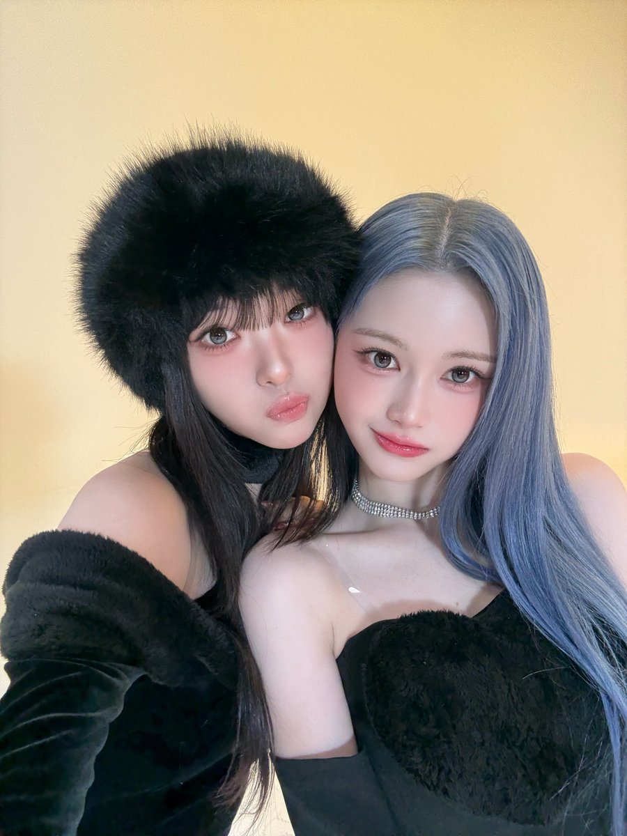 Recent activity shot of tripleS