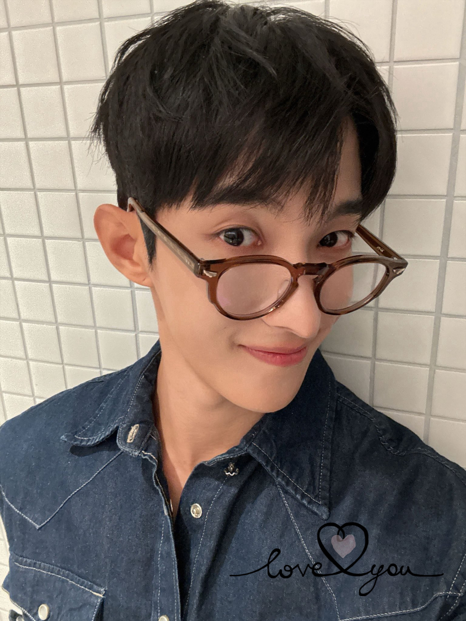 Behind-the-scenes cut of DK (SEVENTEEN)