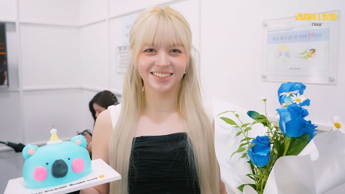 Latest photo of NMIXX