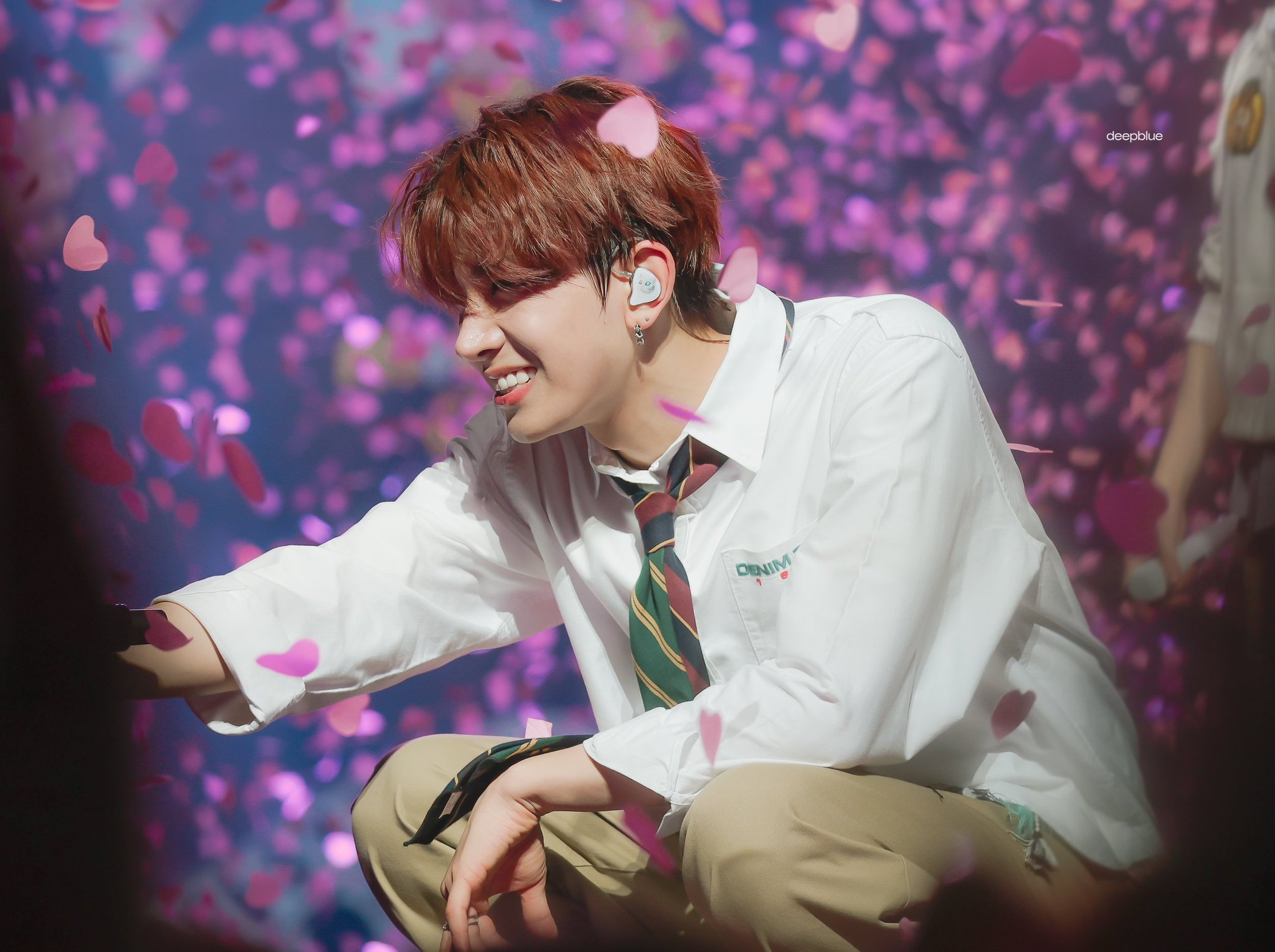 Latest photo of Heeseung (ENHYPEN)