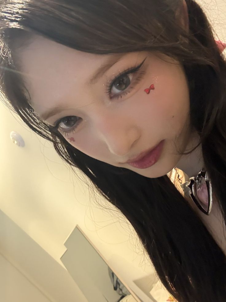 Latest photo of Leeseo (IVE)