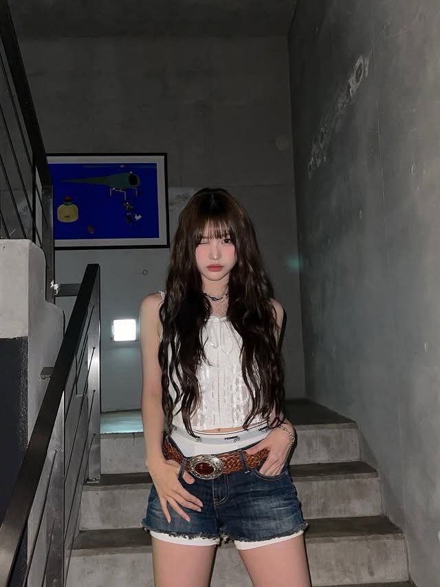 Behind-the-scenes cut of Minami (RESCENE)