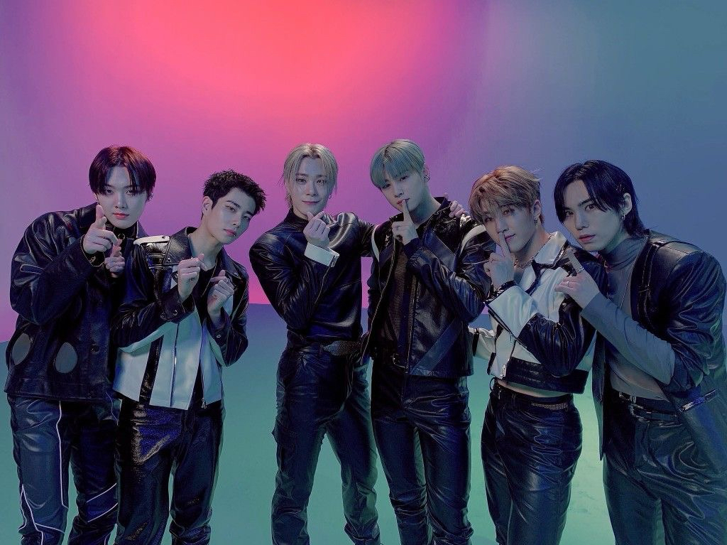 아스트로의 최신 사진