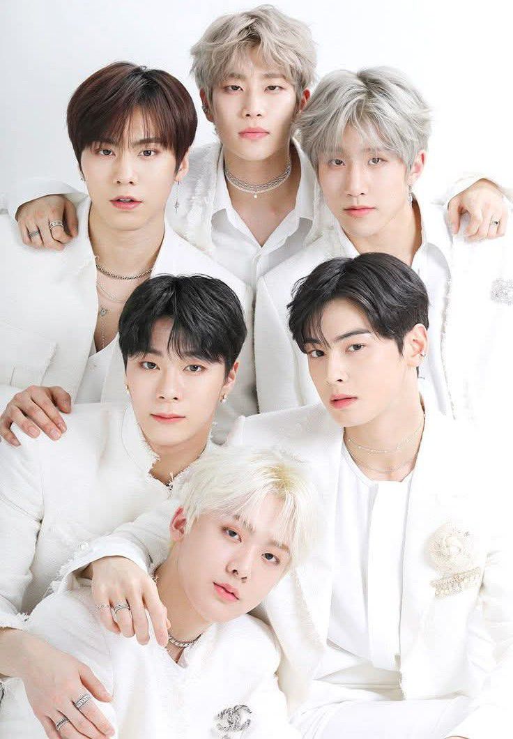 A moment captured by Moonbin (ASTRO)'s fan