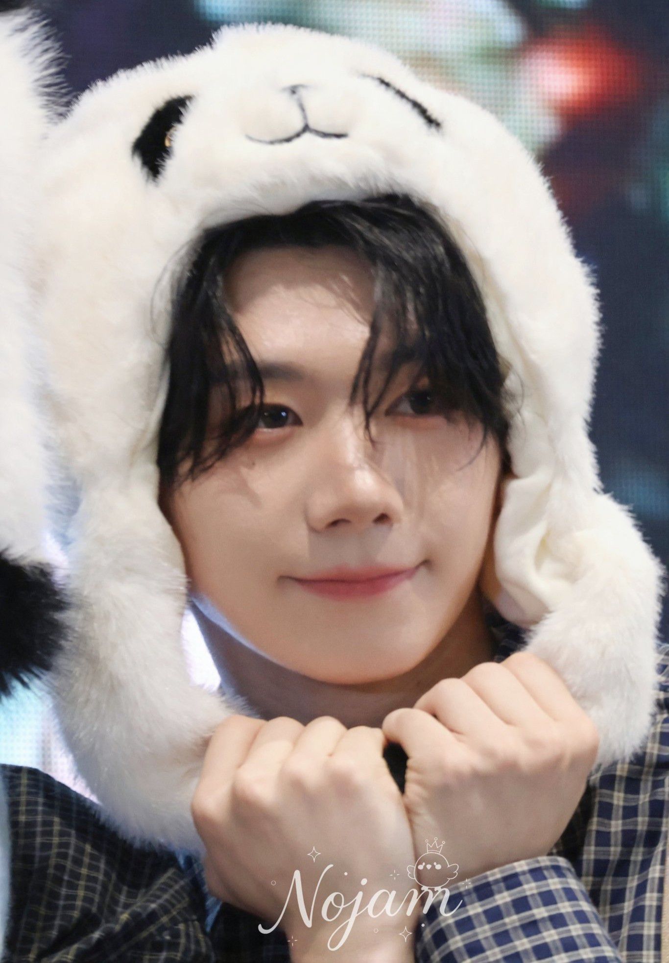 Behind-the-scenes cut of Park Han (AHOF)