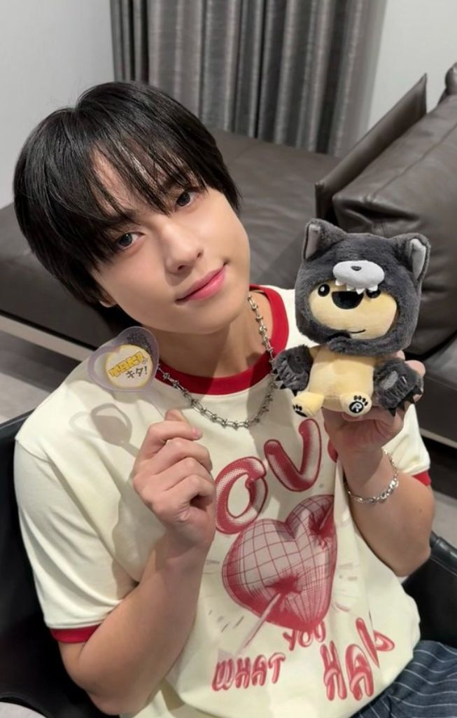 Recent activity shot of Taki (&TEAM)