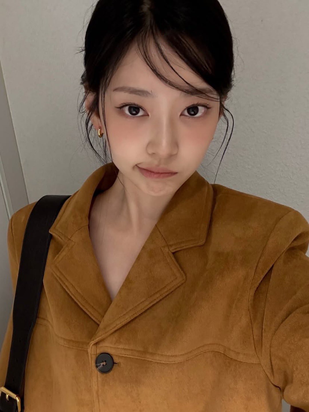 Recent activity shot of Kim Minju