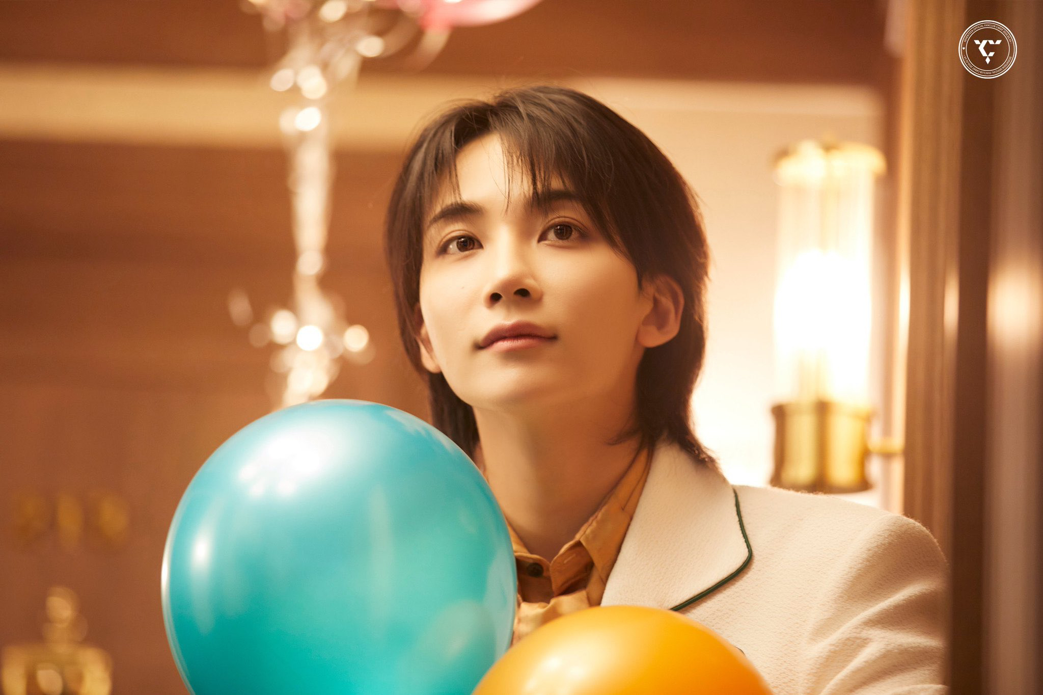 A moment captured by Jeonghan (SEVENTEEN)'s fan