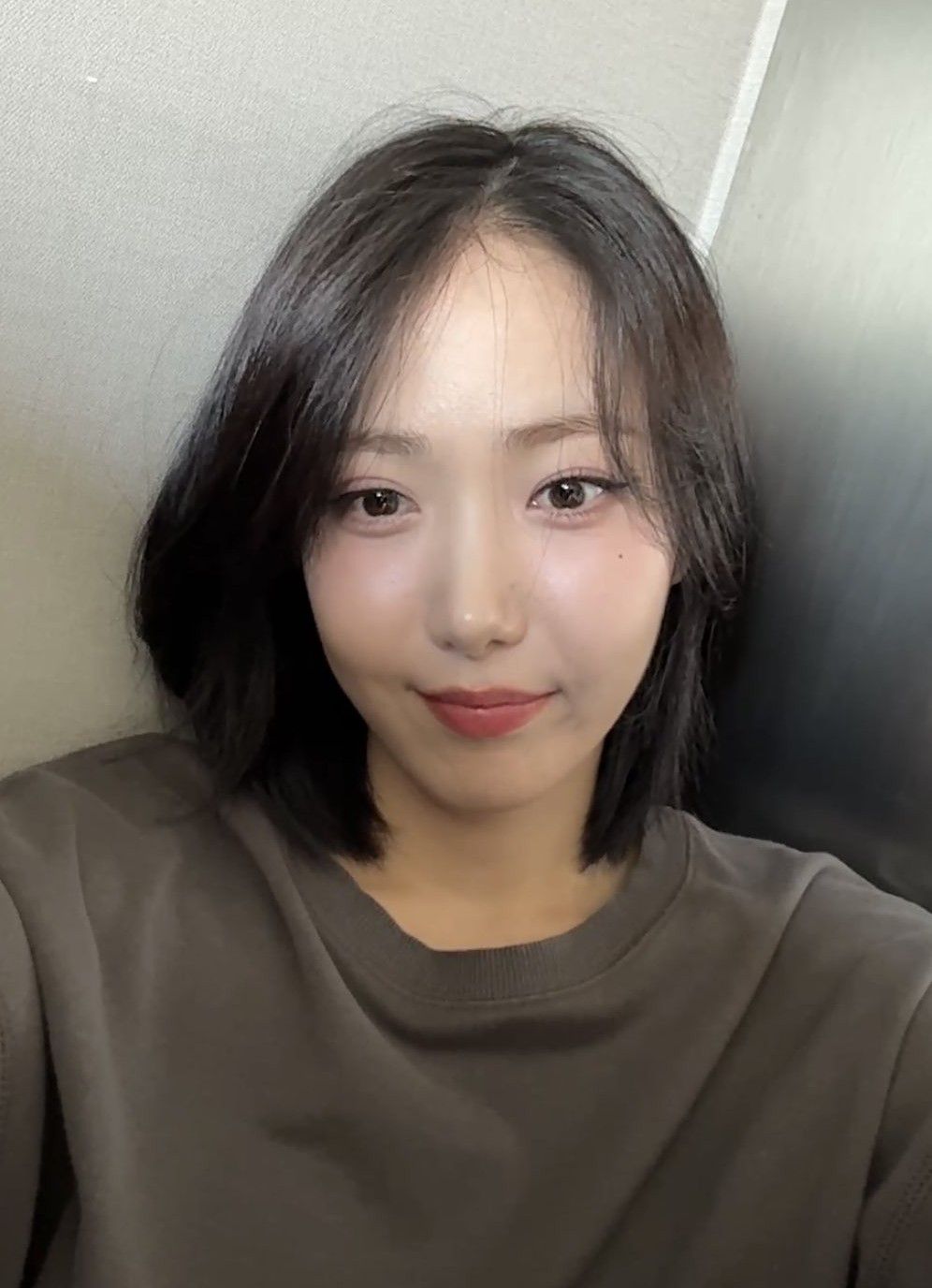 Recent activity shot of SinB (GFRIEND, VIVIZ)