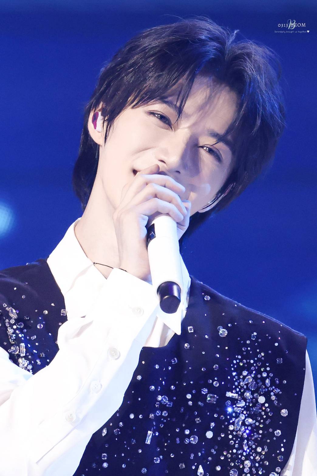 Recent activity shot of Beomgyu (TOMORROW X TOGETHER)