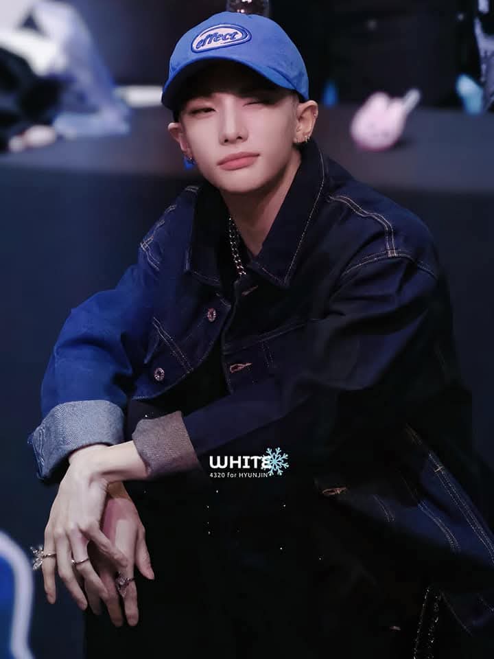 Behind-the-scenes cut of Hyunjin (Stray Kids)