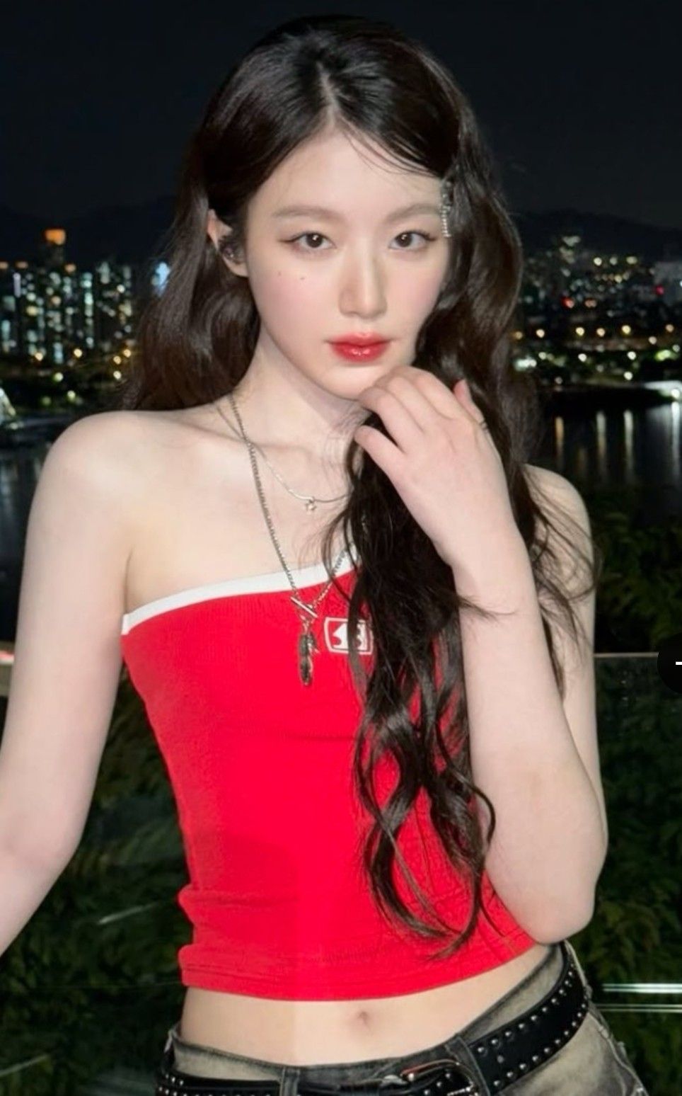 Latest photo of Shuhua (i-dle)