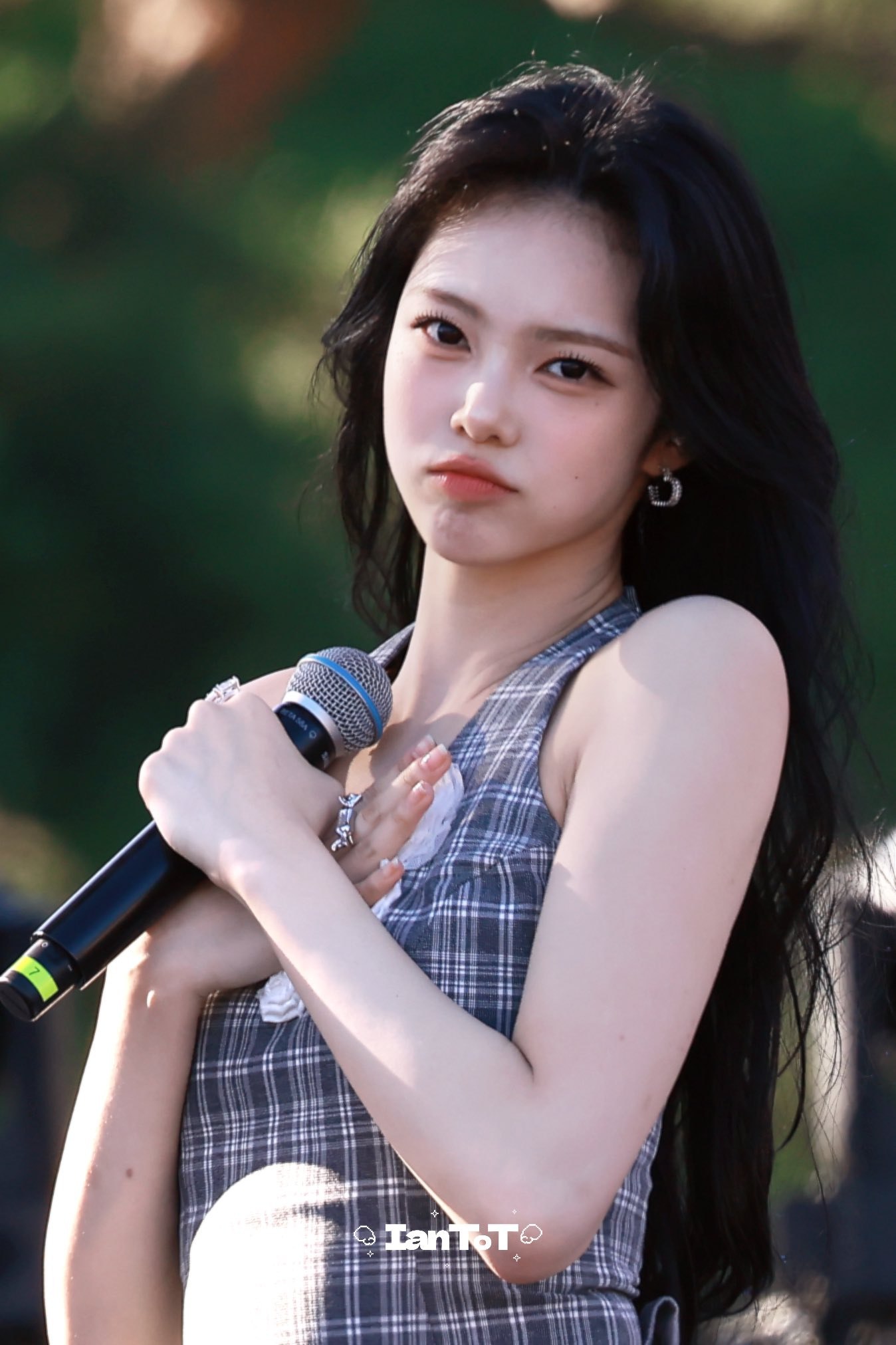 Latest photo of Ian (Hearts2Hearts)